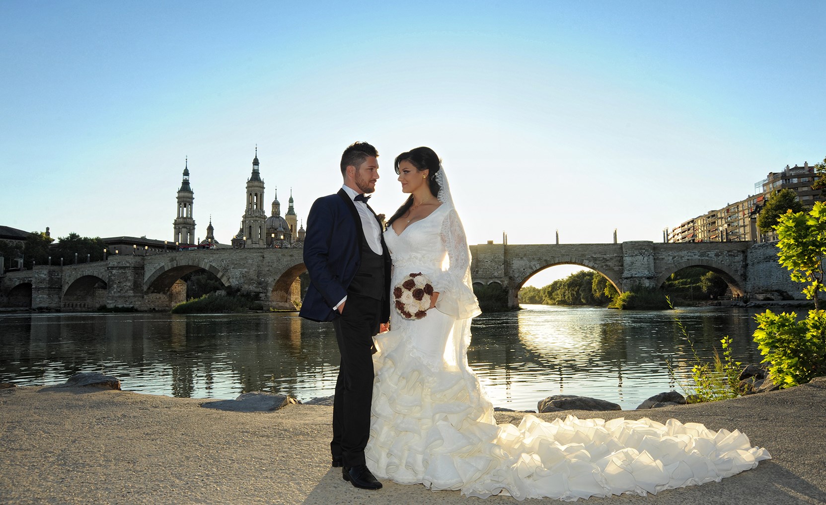 pareja de recién casado s